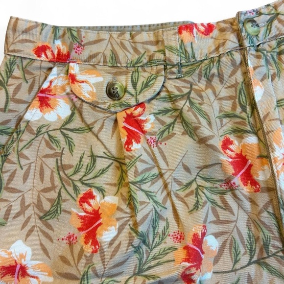 🌺 Vintage 90s White Stag Floral Bermuda Shorts – Vintage Size 14 - Picture 4 of 8